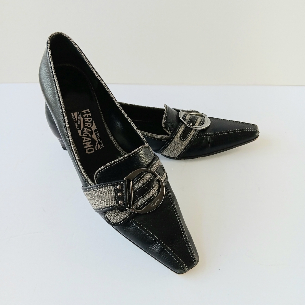 Salvatore Ferragamo Black Leather Low Heels with Silver Logo Buckle Size 8.5 2A